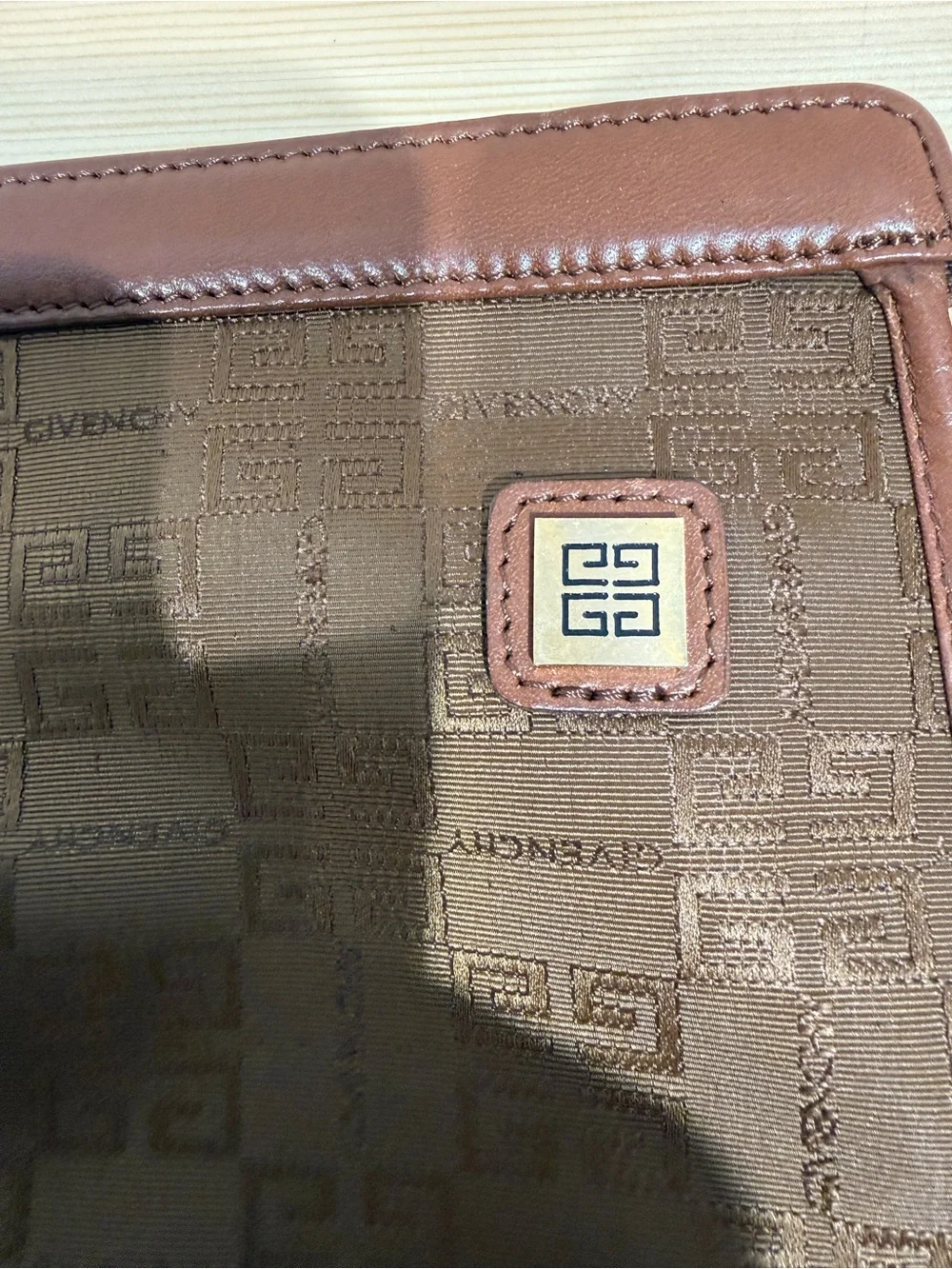 Vintage Givenchy 4G Monogram Jacquard Makeup Clutch – 70s/80s Retro